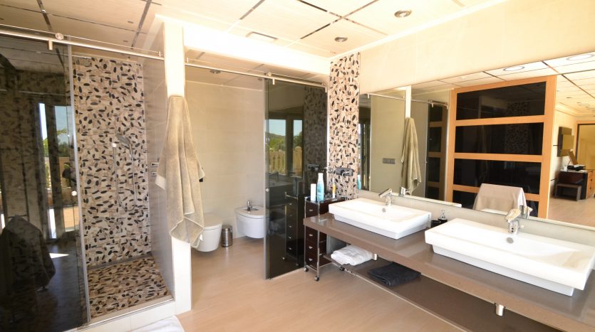 4 Bed, 4 Bath Villa For Sale in Ciudad Quesada