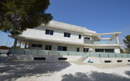 7 Bed, 6 Bath Villa For Sale in Campoamor, Orihuela Costa