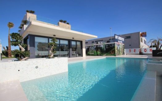 4 Bed, 2 Bath Detached Villa For Sale in Campoamor, Orihuela Costa