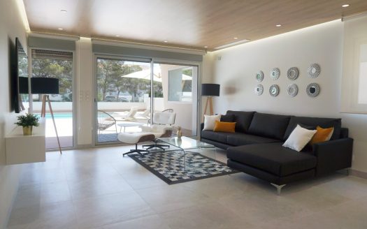 4 Bed, 4 Bath Detached Villa For Sale in Agua Marina, Orihuela Costa