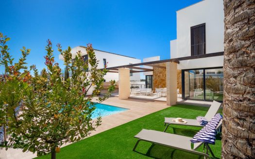 4 Bed, 4 Bath Detached Villa For Sale in Campoamor, Orihuela Costa
