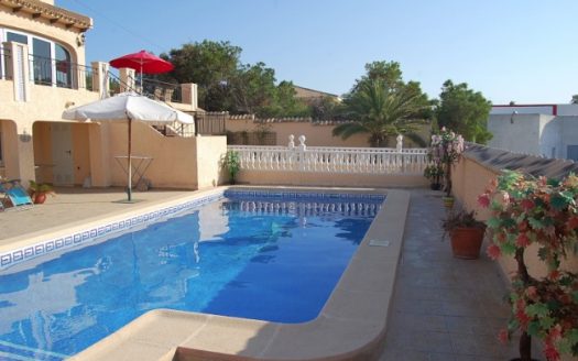4 Bed, 3 Bath Villa For Sale in Cabo Roig, Orihuela Costa