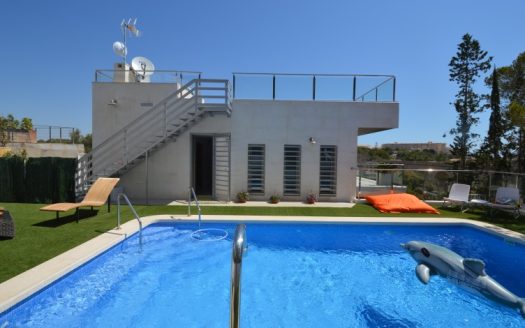 5 Bed, 5 Bath Villa For Sale in Campoamor, Orihuela Costa